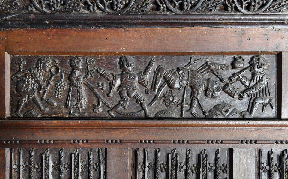 Join our History Curator on an audio tour exploring the significance of the Oak Room panels.